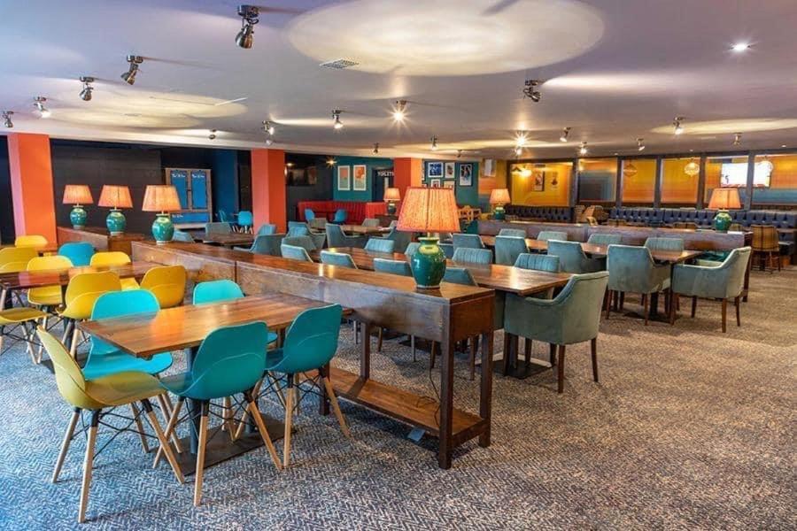 Highway Hotel Lossiemouth Ngoại thất bức ảnh